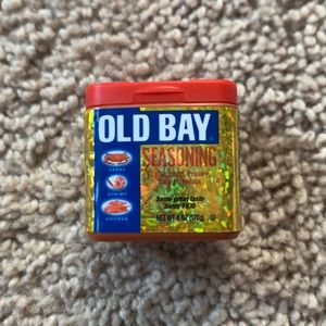 ZURU mini brands rare metallic old bay seasoning